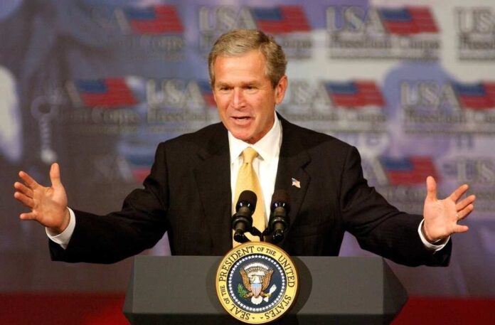 U.s.,President,George,W.,Bush,Speaks,About,Community,Service,April