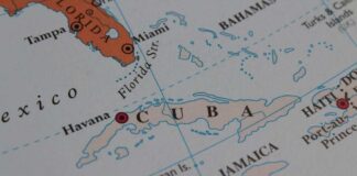 Map highlighting Cuba and surrounding Caribbean islands
