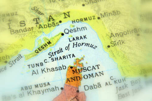 Map highlighting the Strait of Hormuz and surrounding regions