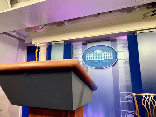 white-house-press1571881333 Empty podium in White House press briefing room.
