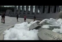 Vandal defaces WWII Memorial with graffiti, bubbles | NBC4 Washington
